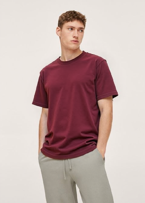 Basic T-Shirt